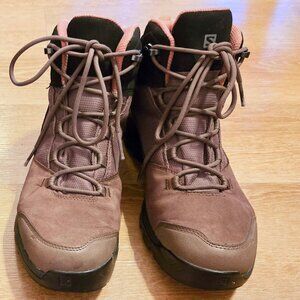 Salomon Outward Goretex GTX Hiking Boots Womens Size 9 - 9.5 Plum Waterproof